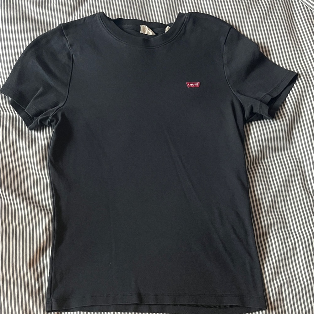 Levi's Tee